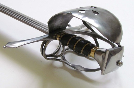 Sinclair hilt