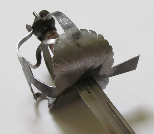 Mortuary sword