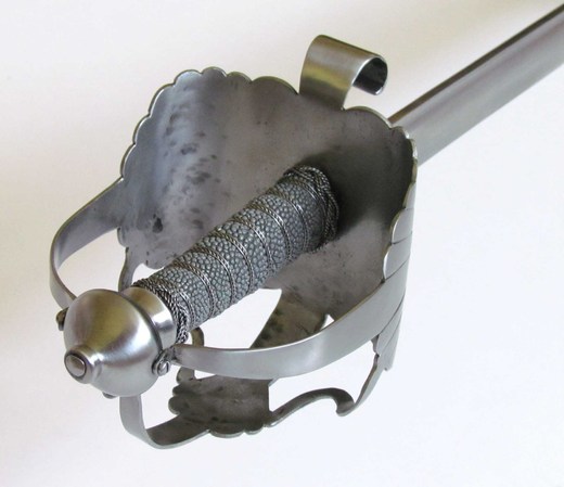 Mortuary sword