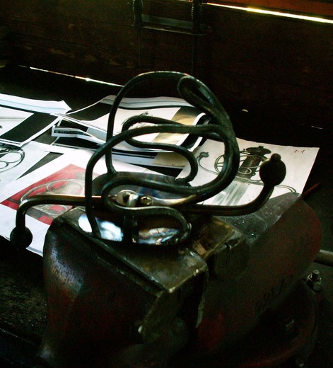 Basket hilt