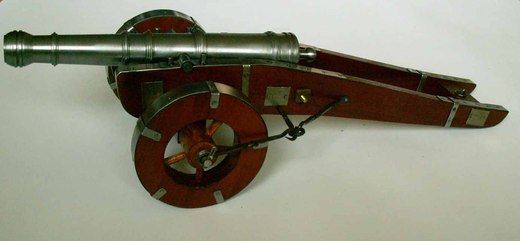 Swedisch cannon 16.th century -mini